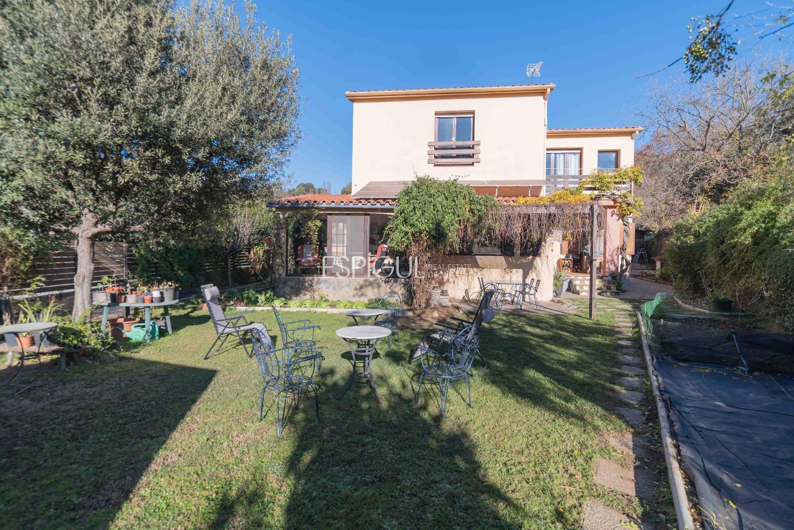 Jardí de Casa o xalet en venda en Sant Martí de Llémena amb Calefacció, Parquet i Traster