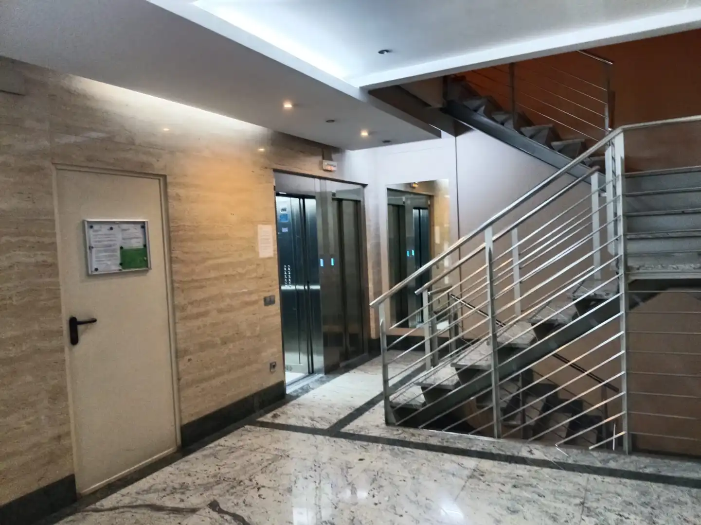 Oficina de alquiler en Iturrama