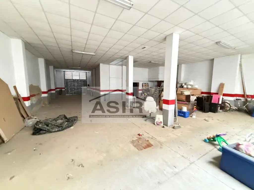 Gewerbefläche zur Miete in Calle Ardiaca Pere Esplugues, imagen 3