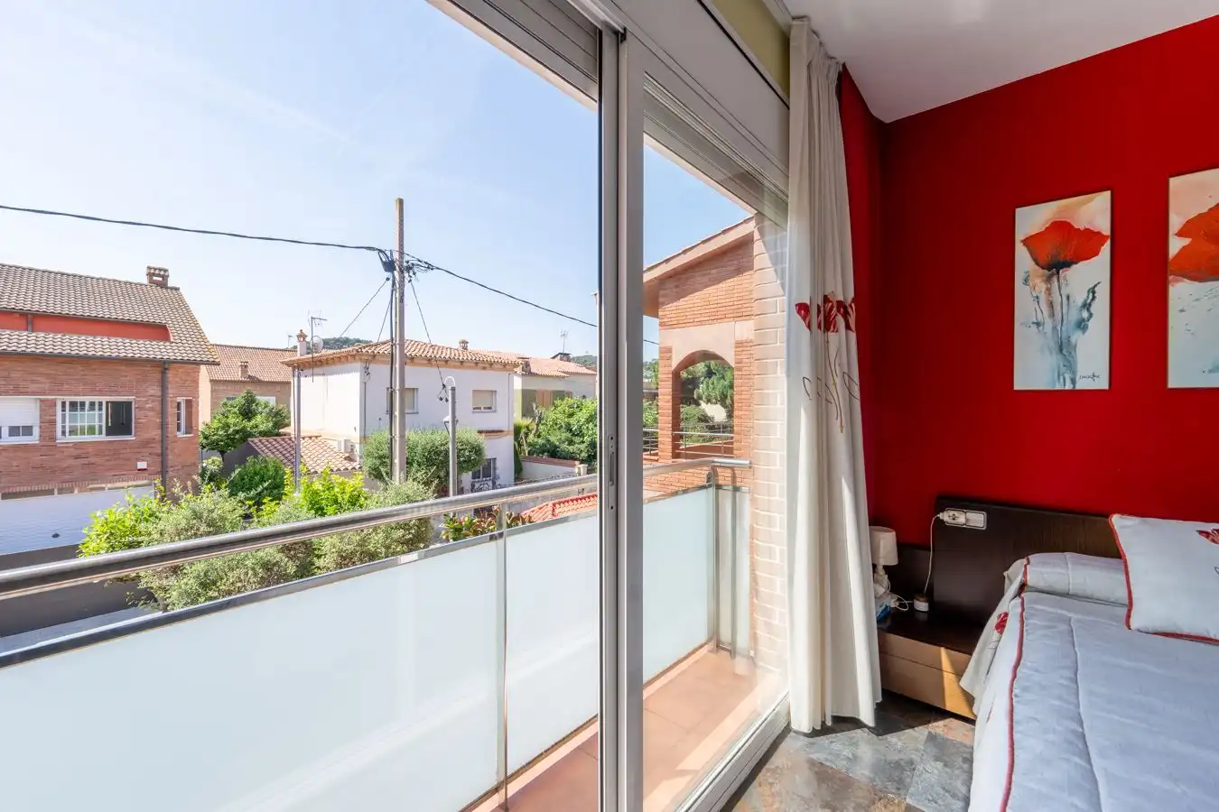 Terrassa de Casa adosada en venda en Montcada i Reixac amb Calefacció, Jardí privat i Terrassa