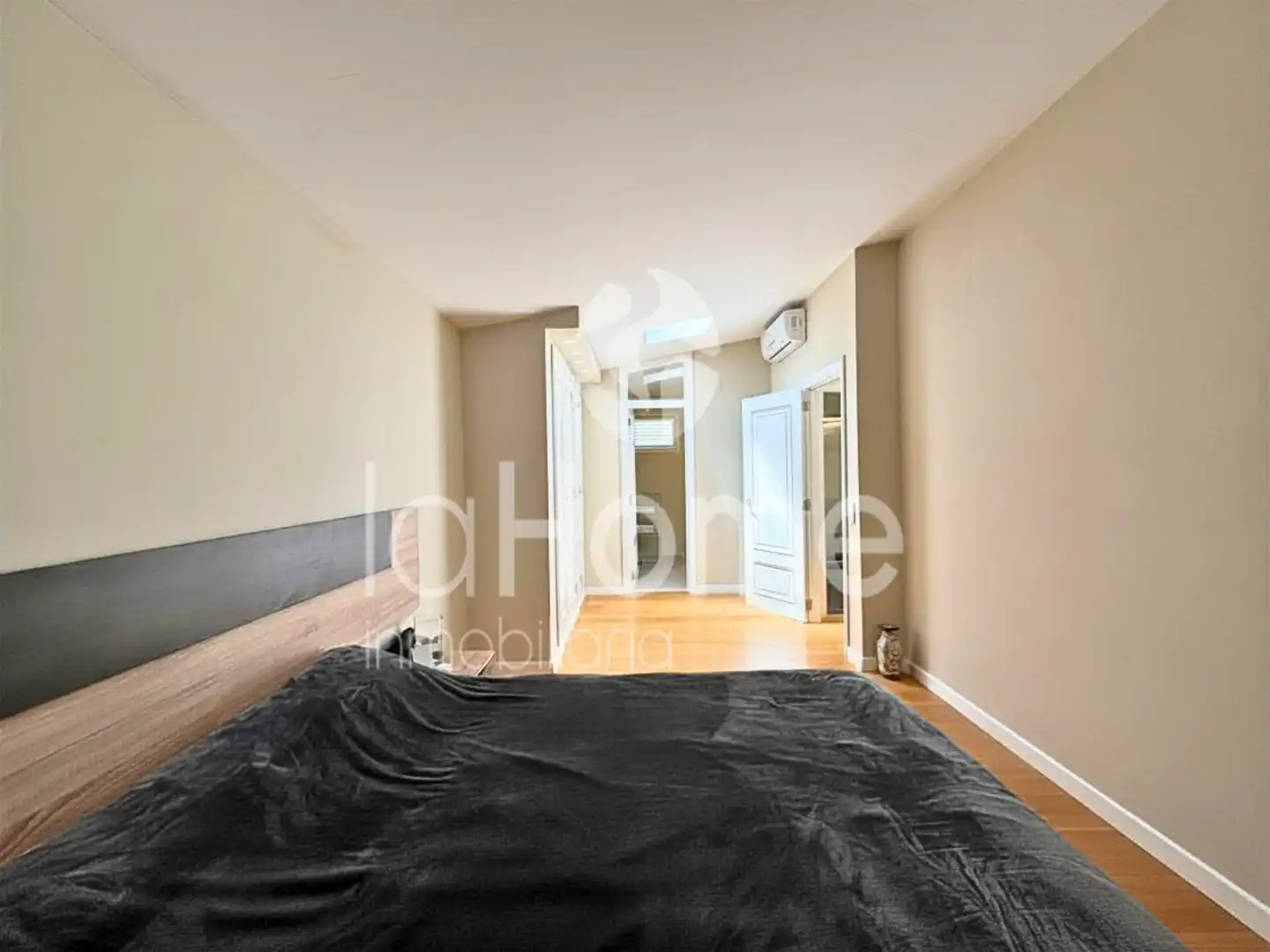 Habitación de Casa o chalet en venta en Paterna con Aire acondicionado, Calefacción y Jardín privado