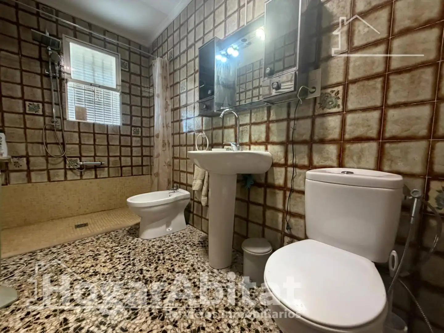 Bany de Casa o xalet en venda en Benaguasil amb Aire condicionat, Jardí privat i Terrassa