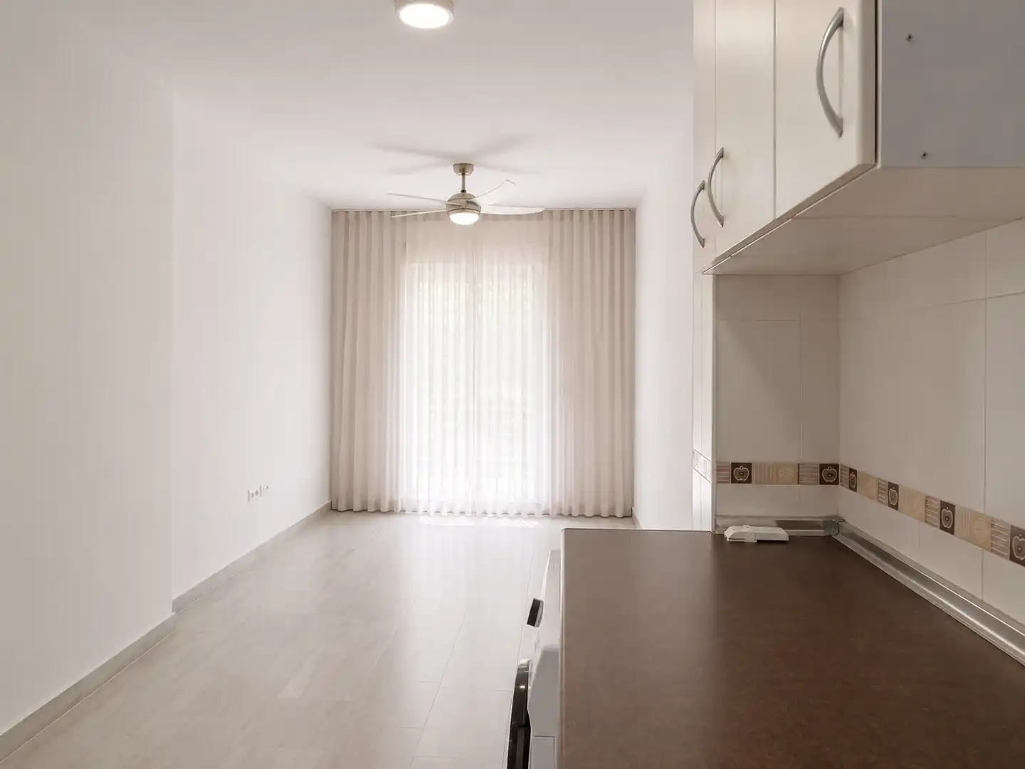 Cocina de Apartamento en venta en Málaga