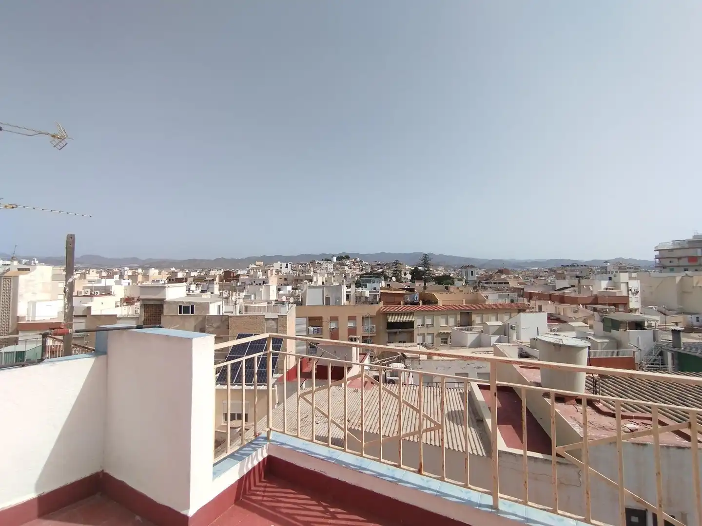Außenansicht von Haus oder Chalet zum Verkauf in Águilas mit Terrasse, Abstellraum und Balkon