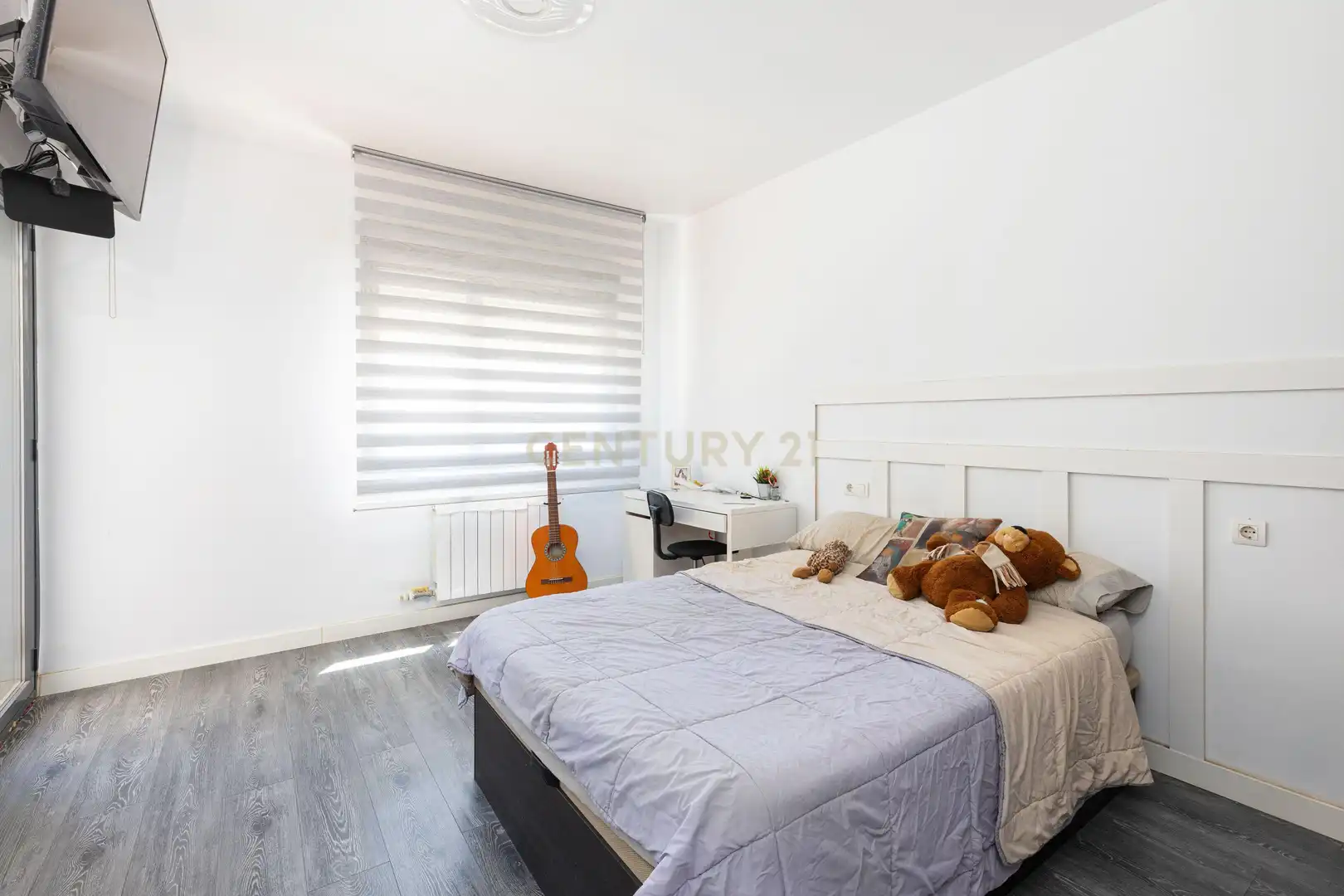 Schlafzimmer von Haus oder Chalet zum Verkauf in Canet de Mar mit Abstellraum, Schwimmbad und Ofen