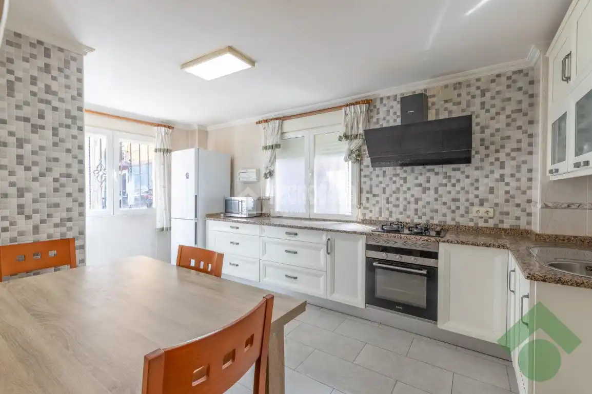 Casa adosada en venta en Barrio de Zaidín