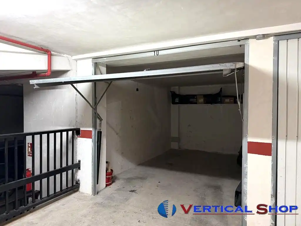 Parkplatz zum Verkauf in Juan Carlos I