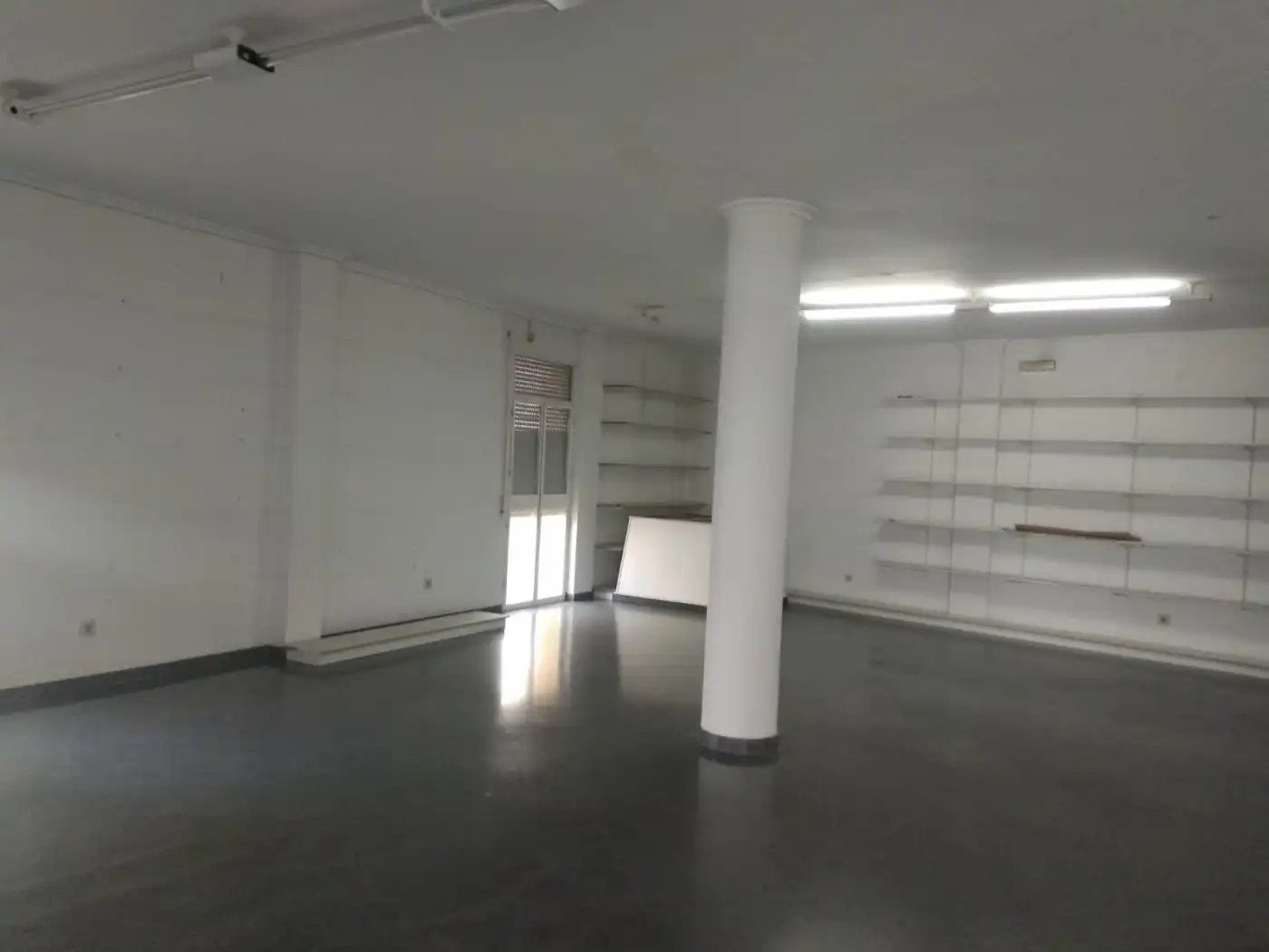Local comercial en venta en El Carpio, imagen 3