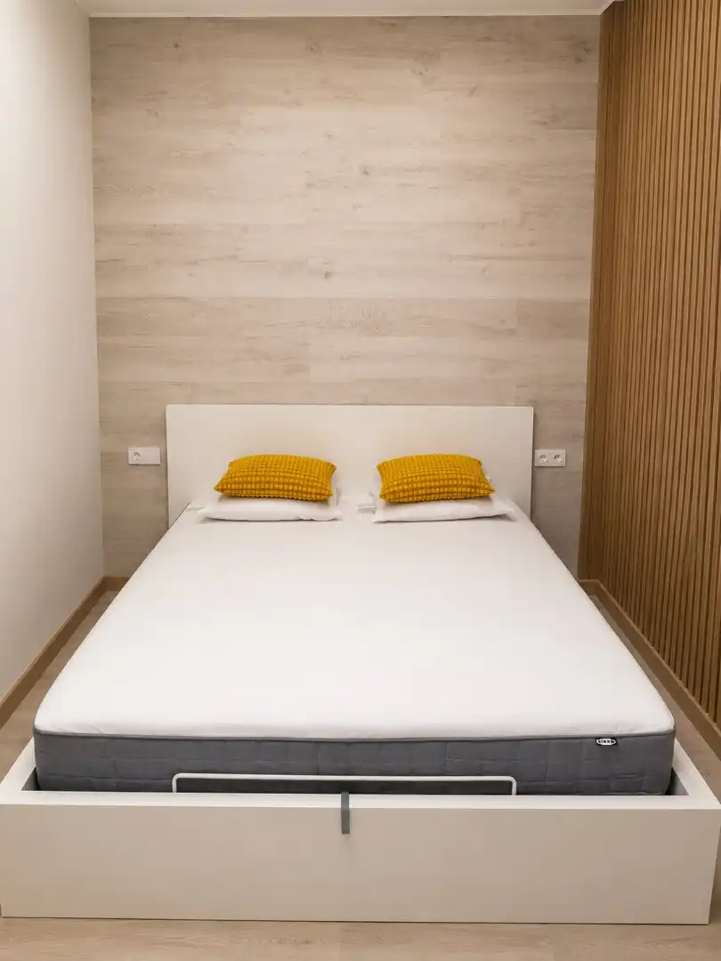 Dormitori de Loft de lloguer en Valencia amb Aire condicionat, Moblat i Forn
