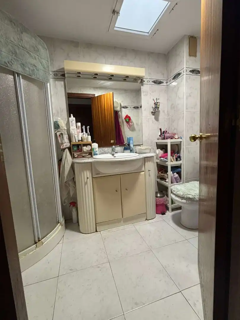 Baño de Ático en venta en Málaga con Aire acondicionado, Terraza y Piscina