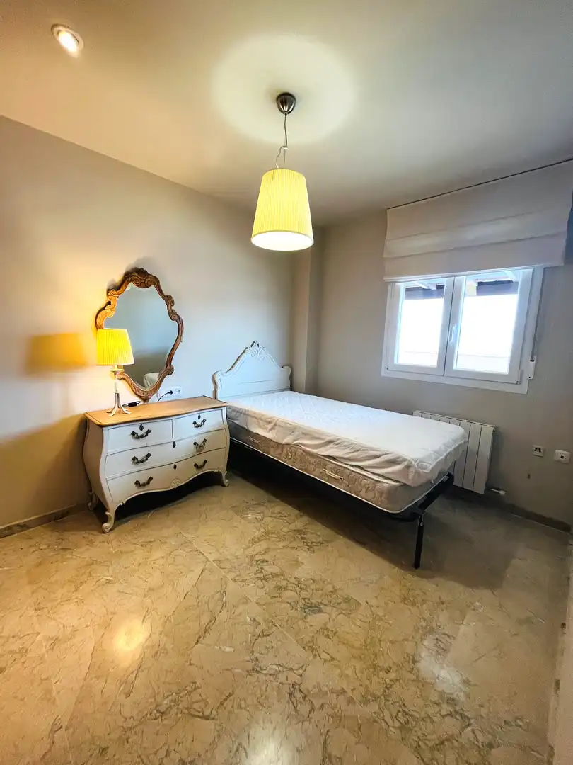 Attic for rent in Ogíjares