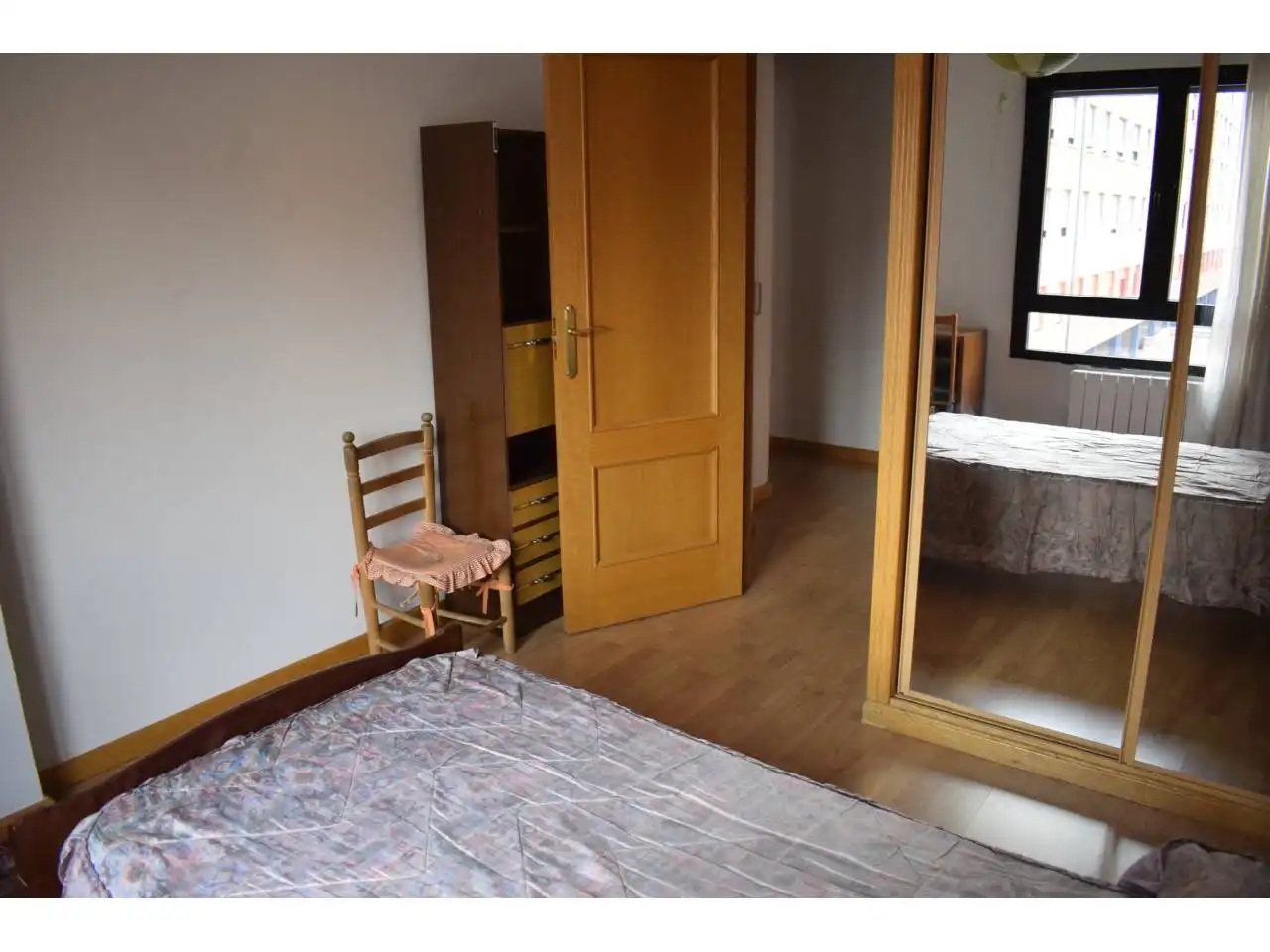 Bedroom of Flat for rent in León Capital   with Heating, Terrace and Furnished