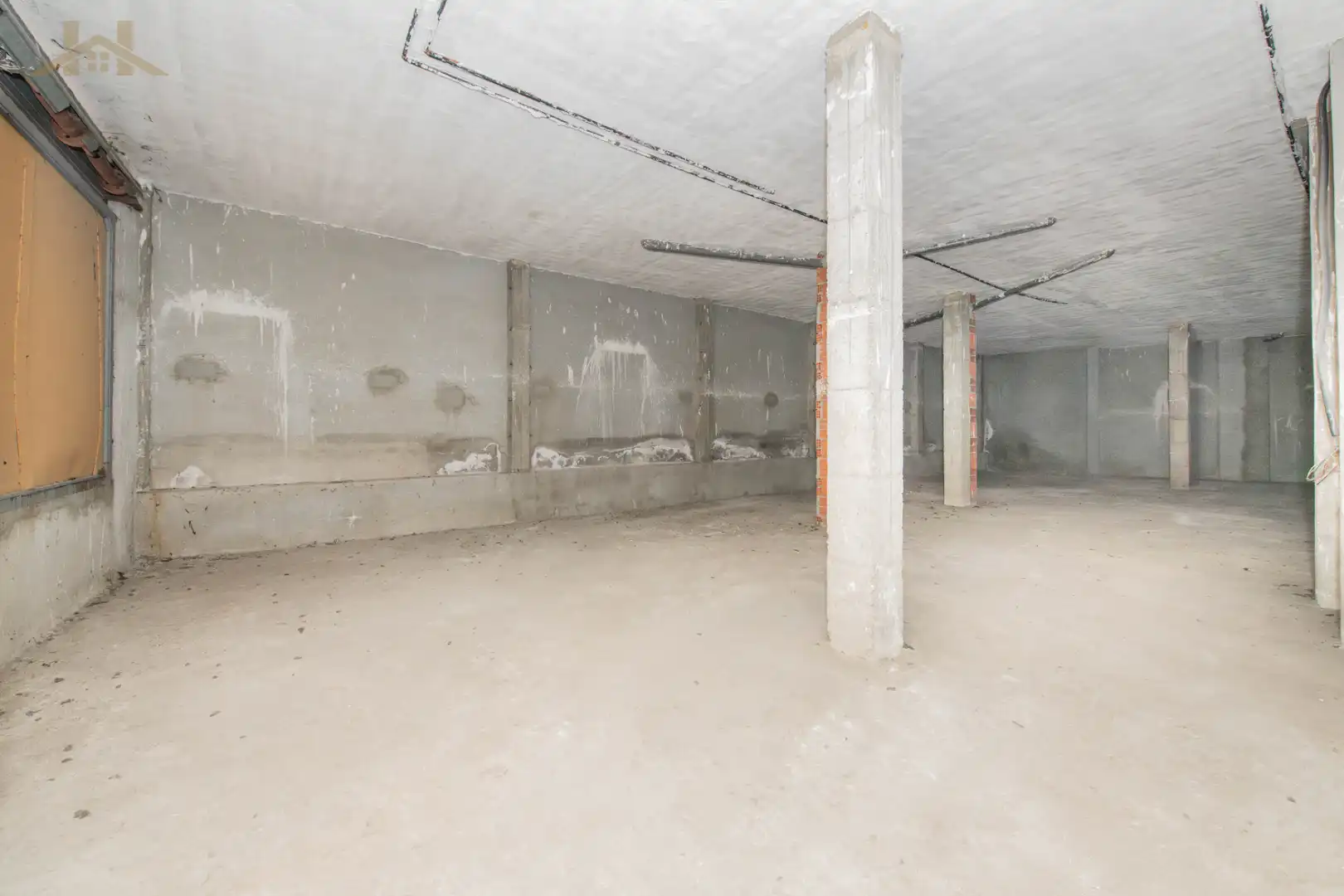 Gewerbefläche zum Verkauf in Calle Esperanza Abad