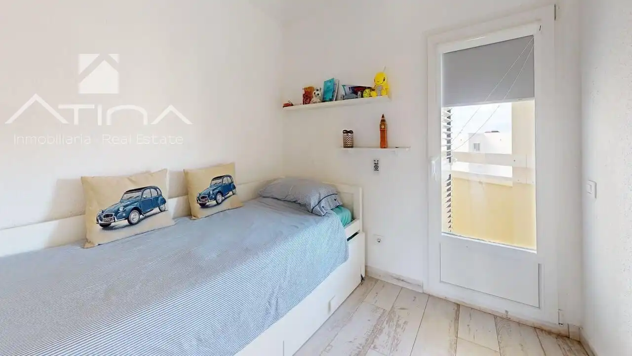 Schlafzimmer von Maisonette zum Verkauf in Jávea / Xàbia mit Klimaanlage, Heizung und Privatgarten