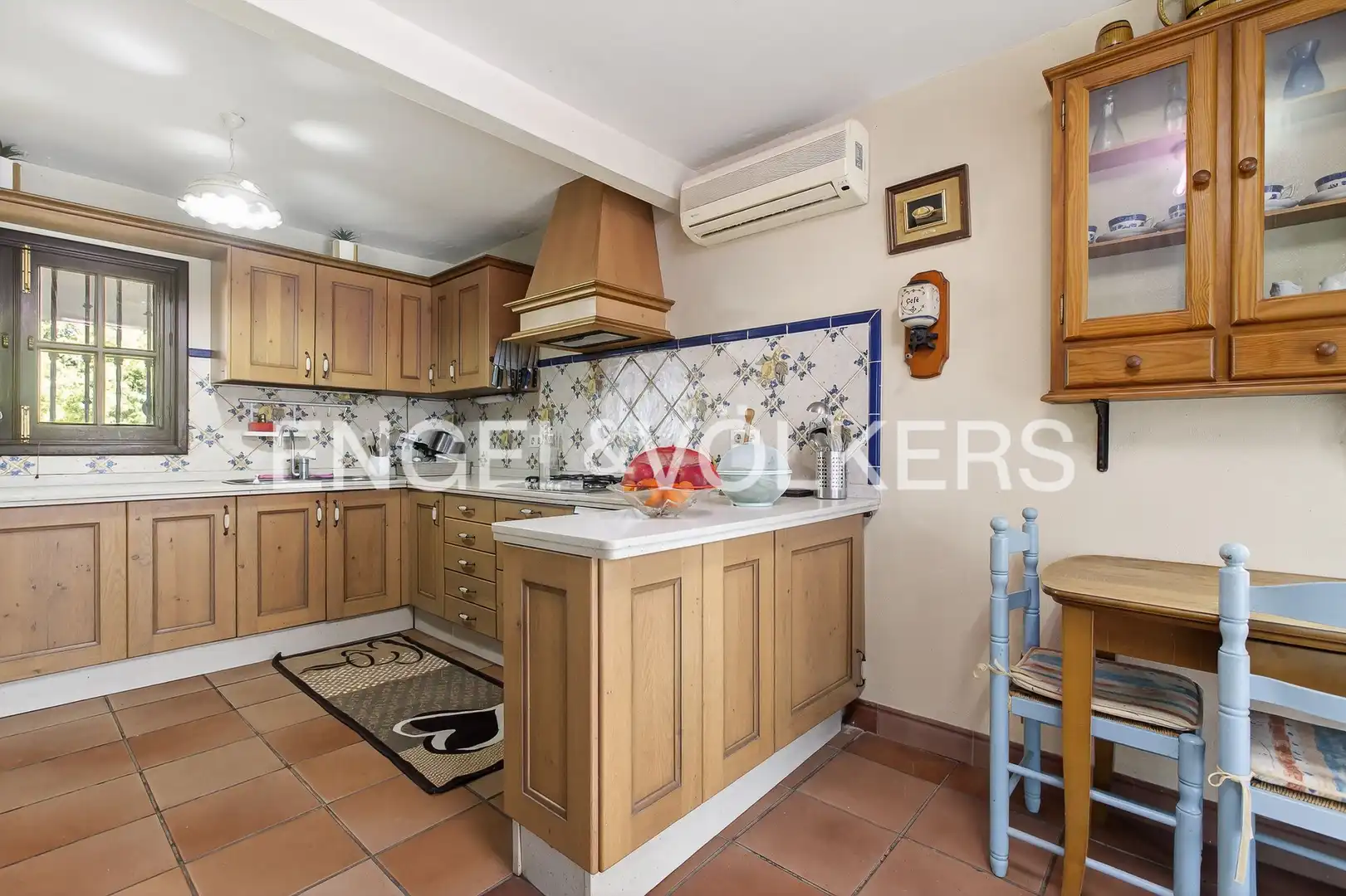 Kitchen of Houses for sale in Morón de la Frontera  with Air Conditioner, Heating and Private garden