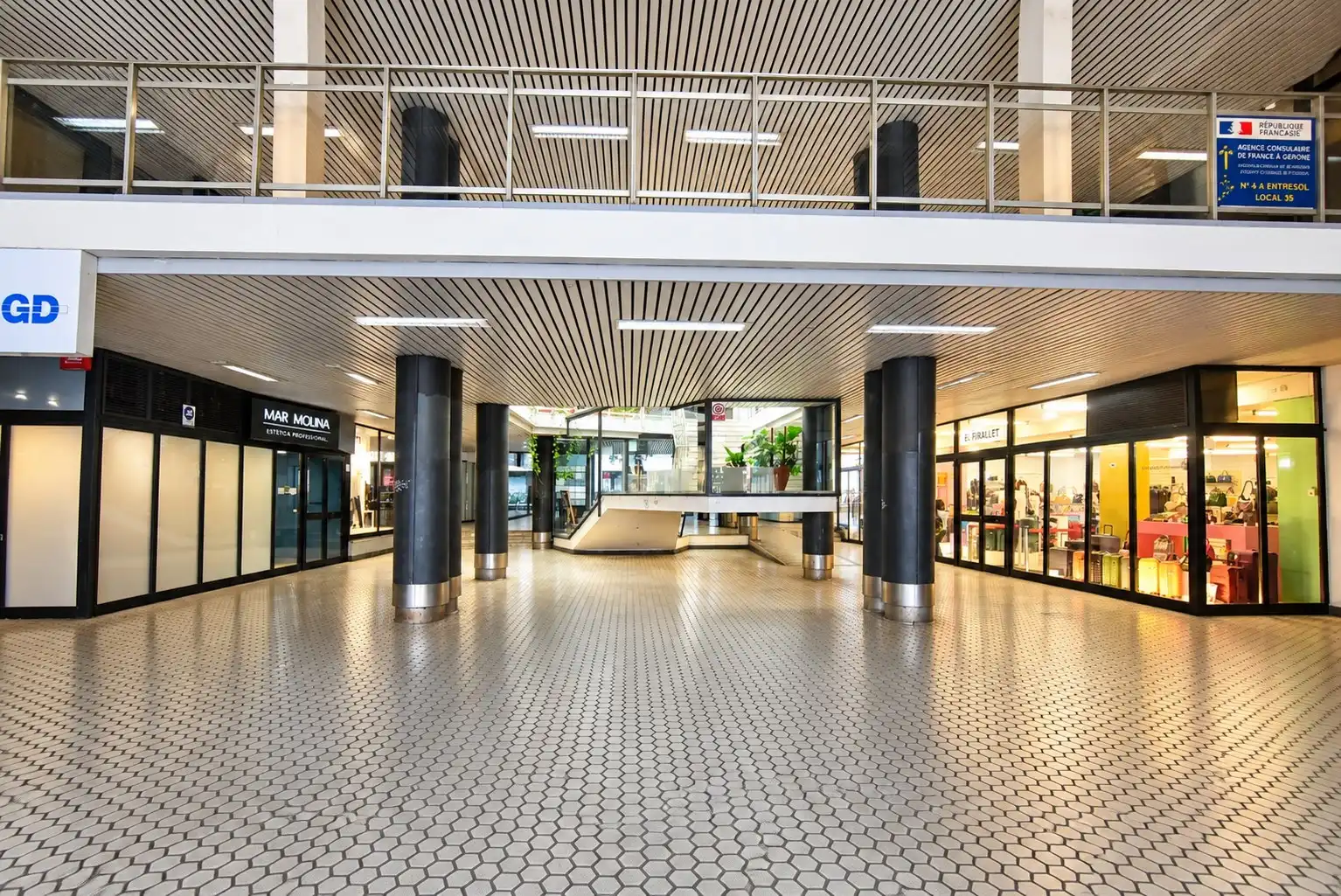 Local commercial à louer à Josep Pla, imagen 18