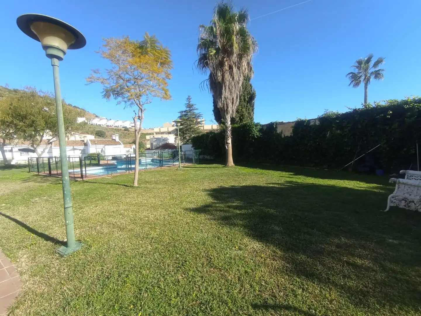Jardí de Casa adosada en venda en Málaga amb Aire condicionat, Terrassa i Piscina comunitària