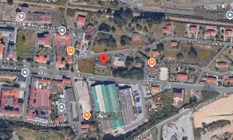 Vista exterior de Casa o xalet en venda en Avilés