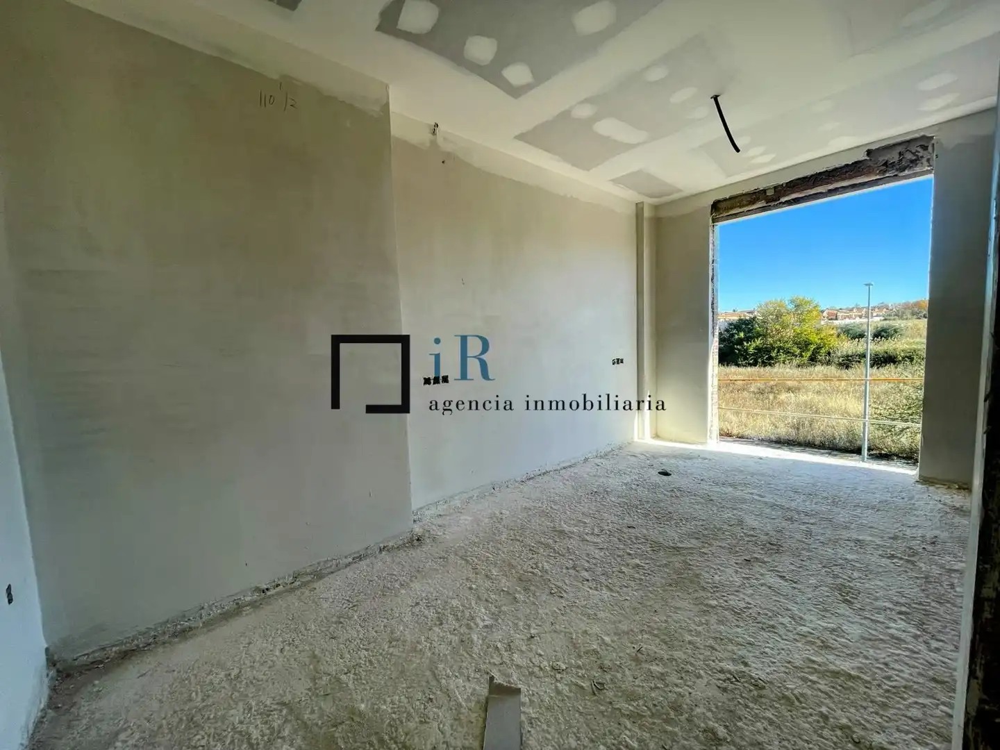 Detached homes for sale in Burguillos de Toledo  with Heating, Private garden and Storage room