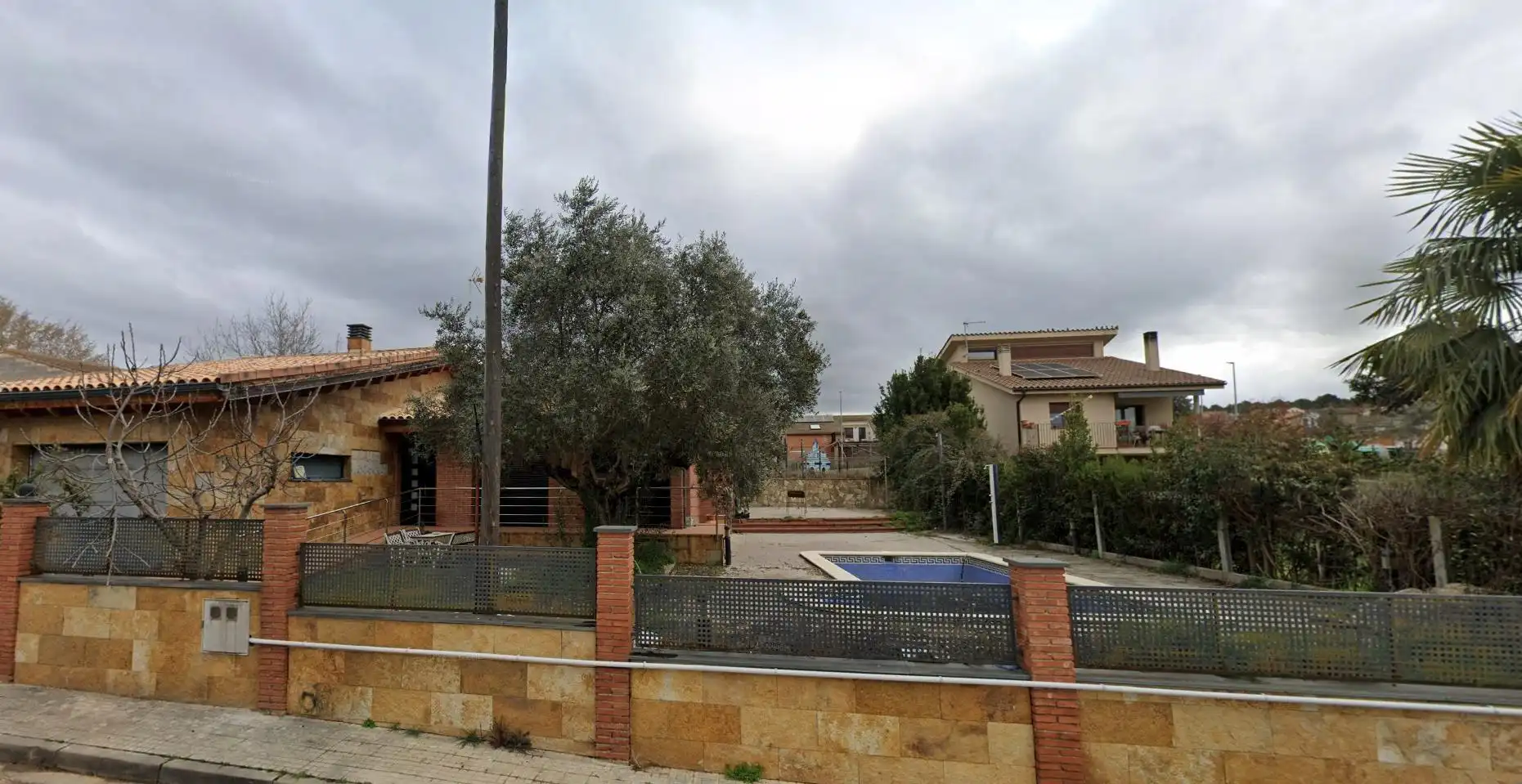 Vista exterior de Casa o xalet en venda en Fonollosa amb Jardí privat, Terrassa i Piscina
