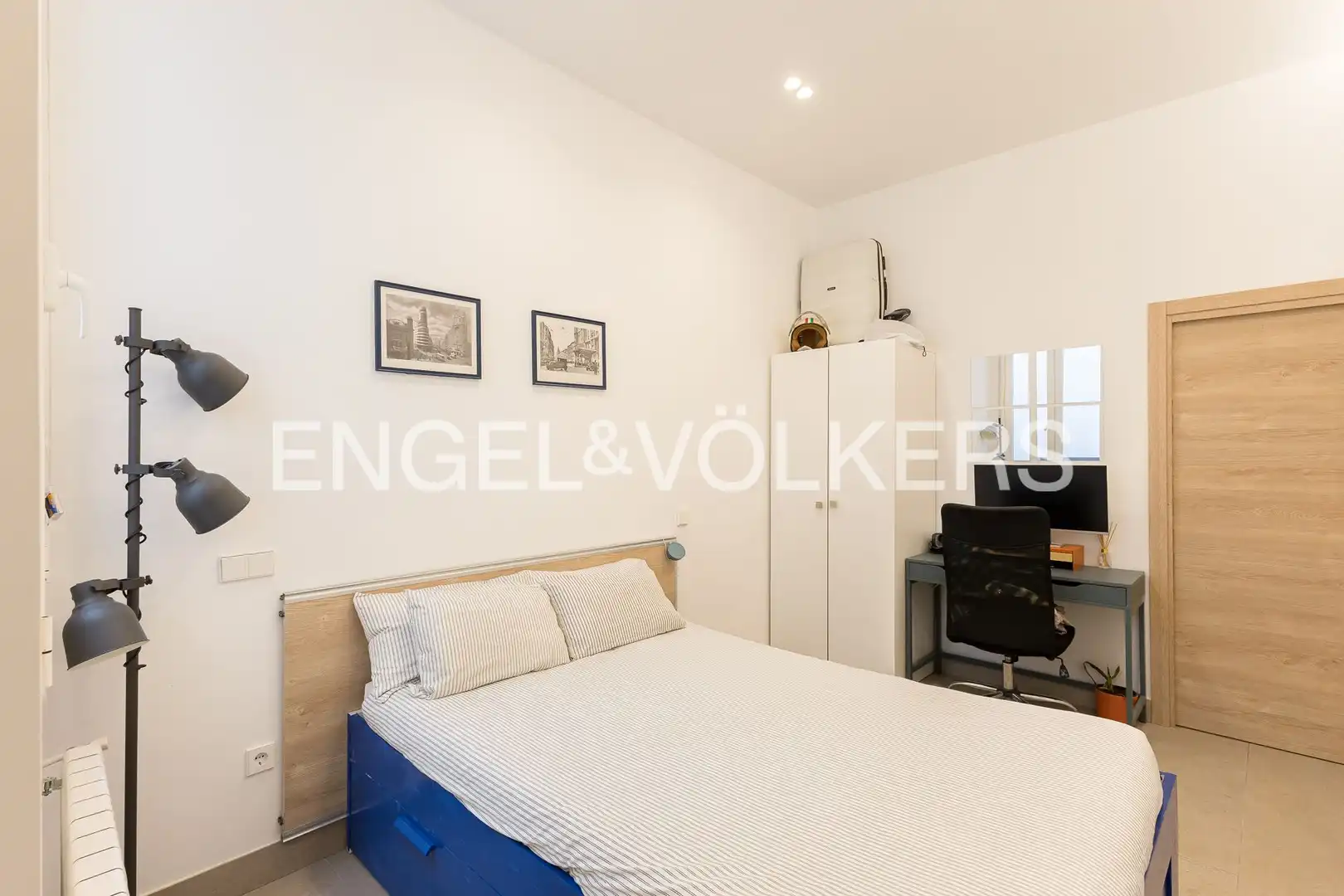 Habitación de Piso de alquiler en Madrid con Aire acondicionado, Calefacción y Amueblado