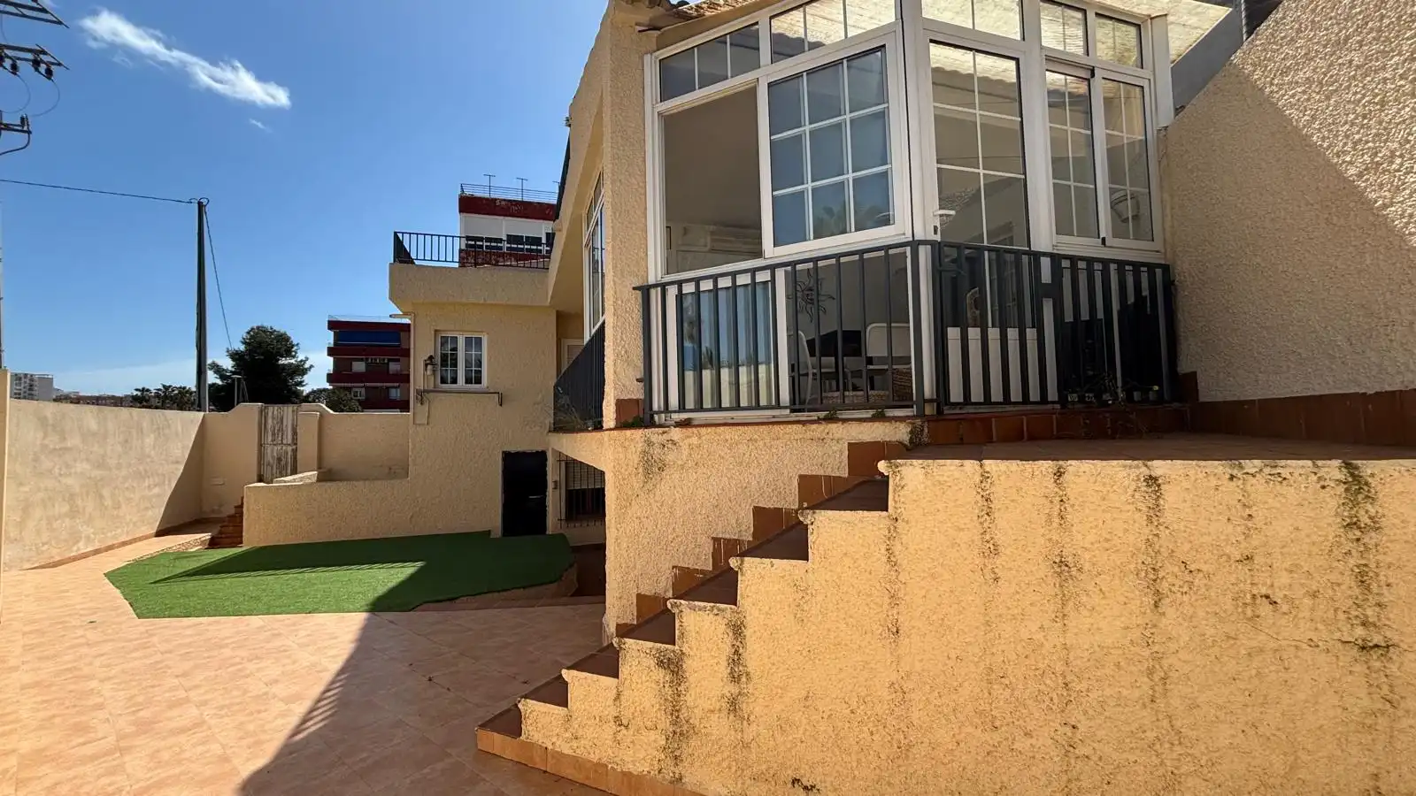 Vista exterior de Casa o chalet en venta en Cartagena con Calefacción, Terraza y Amueblado