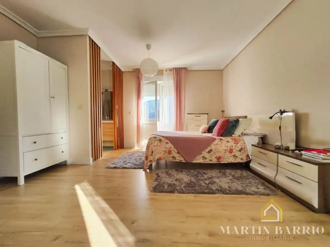 Habitación de Casa o chalet en venta en Muskiz con Calefacción, Jardín privado y Terraza