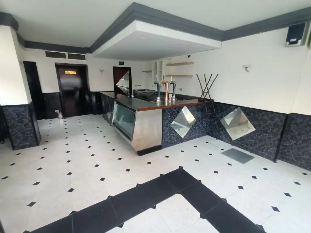 Local comercial en venda a Berriz