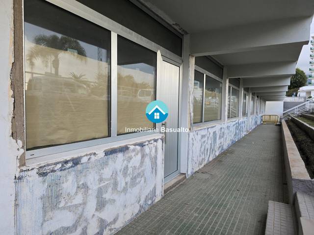 Local comercial en Venta en Avenida Jose Maria del Campo Llarena, 1 en Playa Jardín