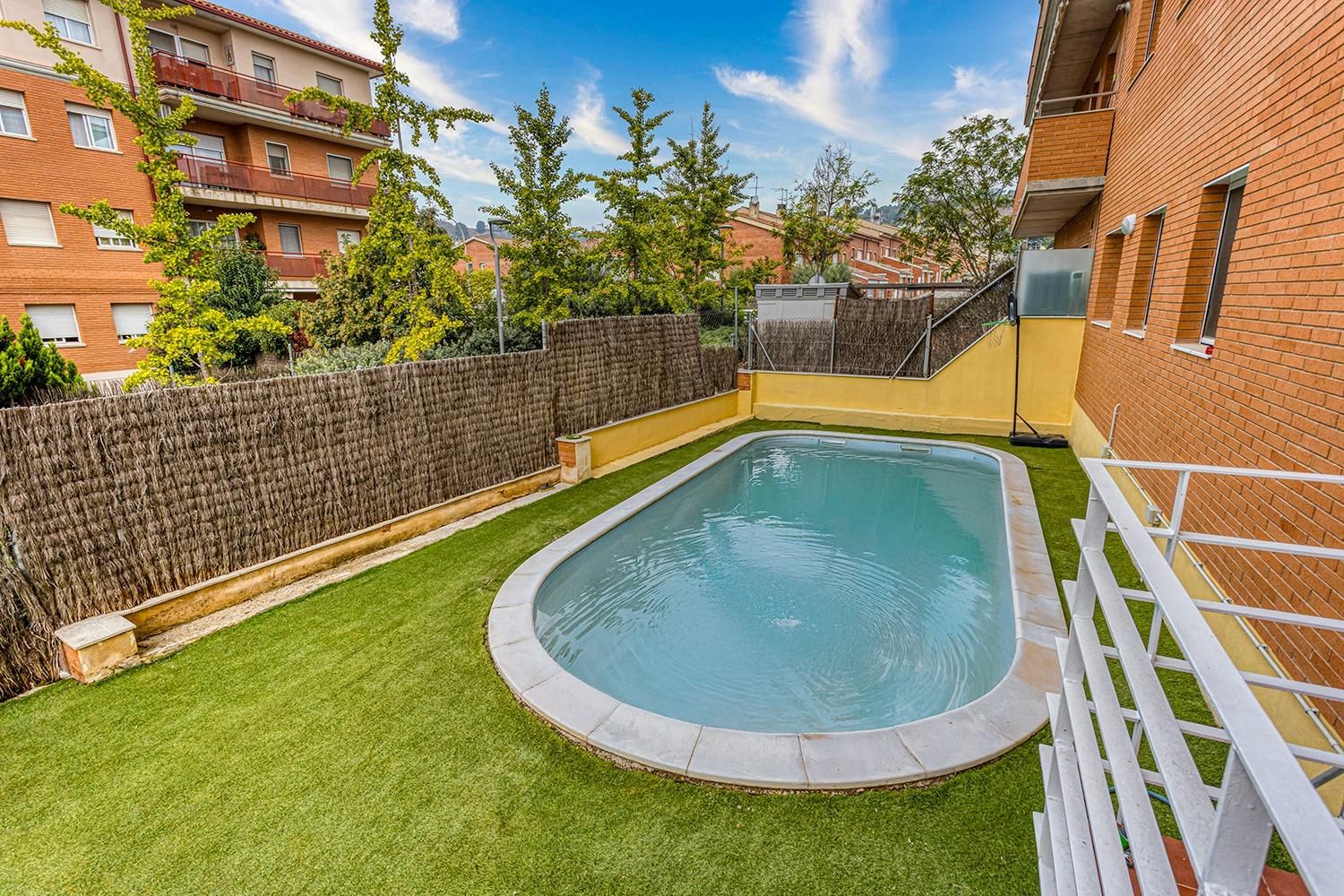 Swimming pool of Flat for sale in Igualada  with Heating, Private garden and Terrace