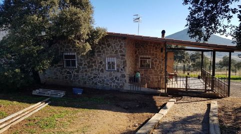 PARCELA CON CHALETS EN PLENA NATURALEZA