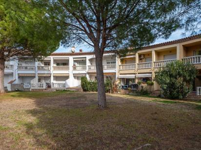 Vista exterior de Casa adosada en venda en Torroella de Fluvià amb Calefacció, Jardí privat i Terrassa