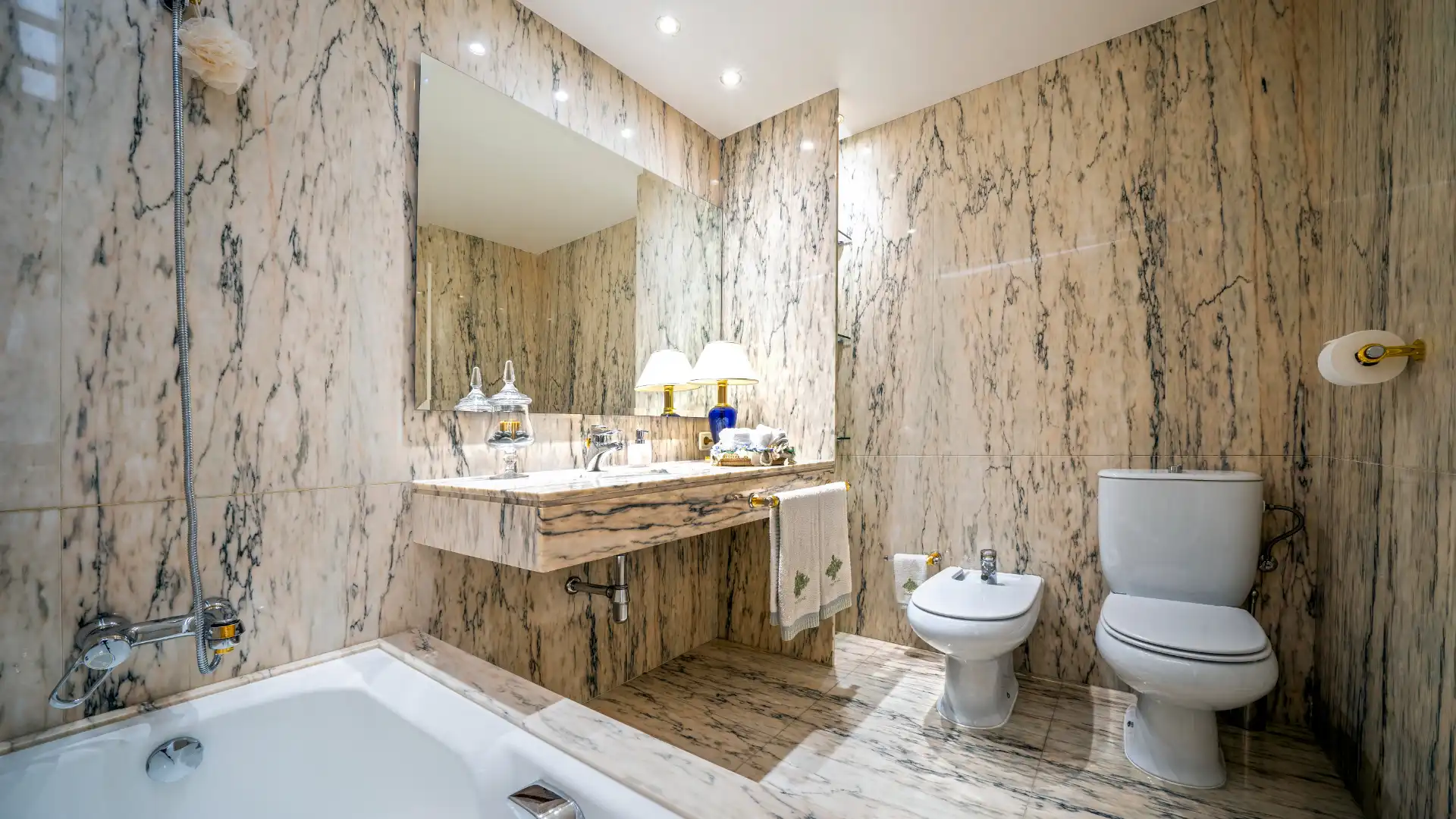Baño de Casa o chalet en venta en Matadepera con Aire acondicionado, Calefacción y Jardín privado
