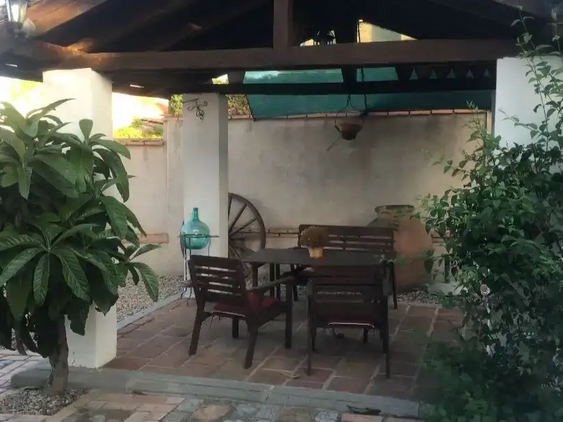 Terrasse von Wohnung zum Verkauf in Cobisa mit Klimaanlage, Privatgarten und Parkett