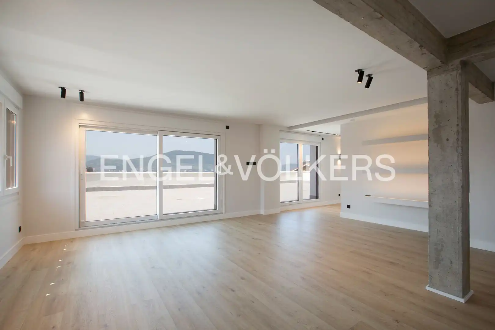 Sala d'estar de Àtic en venda en Getxo  amb Calefacció i Terrassa