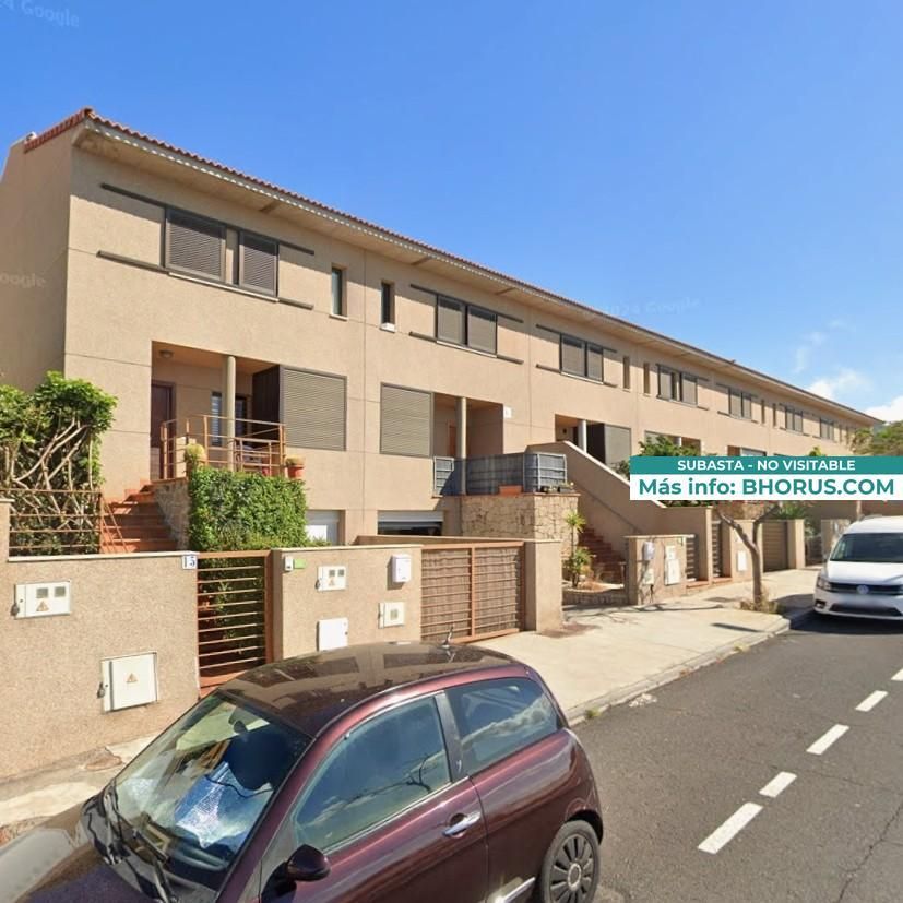 Vista exterior de Casa o xalet en venda en El Rosario amb Jardí privat