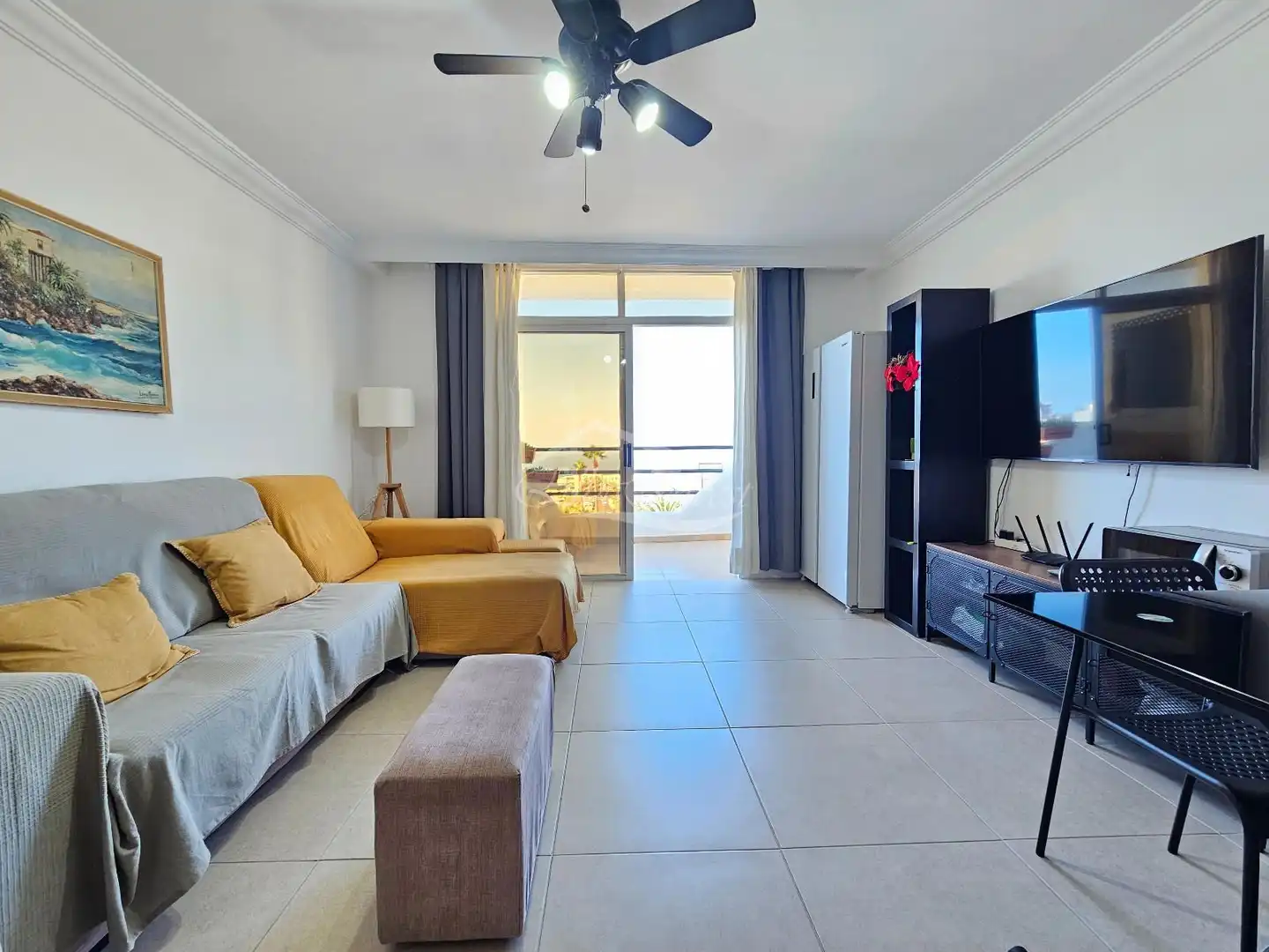 Sala de estar de Ático en venta en Adeje con Parquet, Terraza y Piscina