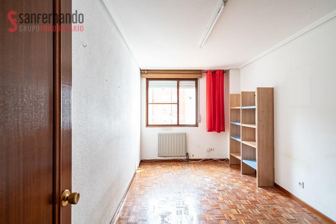 Bedroom of Flat for sale in Santander  with Heating and Storage room