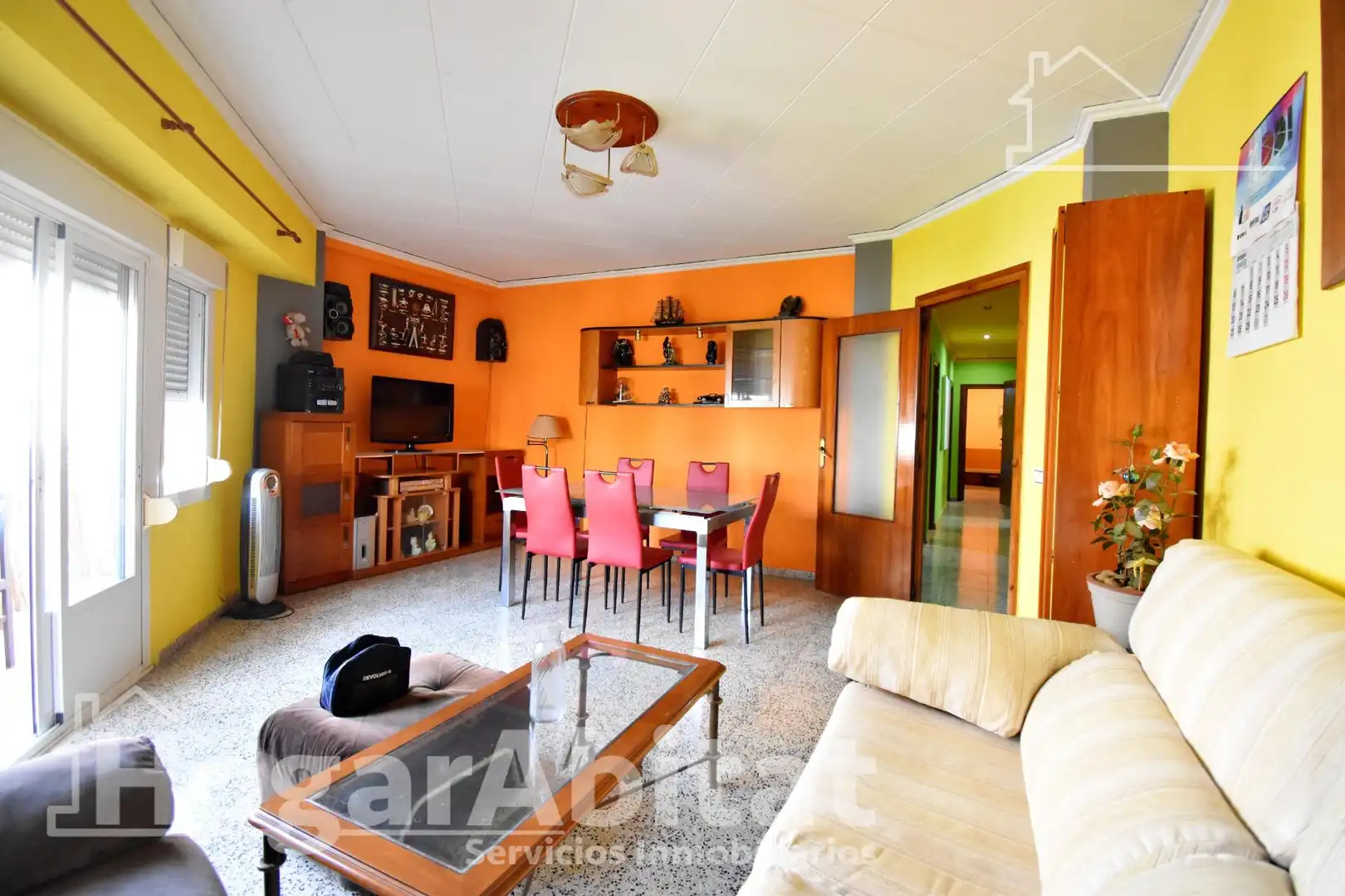 Sala de estar de Piso en venta en Gandia con Terraza, Trastero y Amueblado