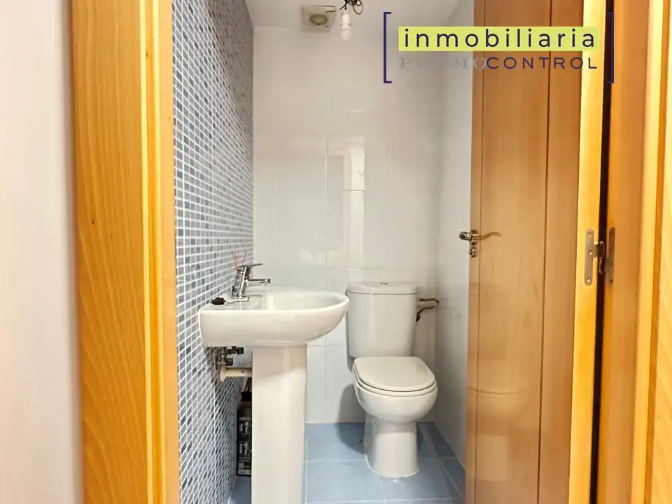 Baño de Piso en venta en San Mateo de Gállego con Calefacción, Terraza y Trastero