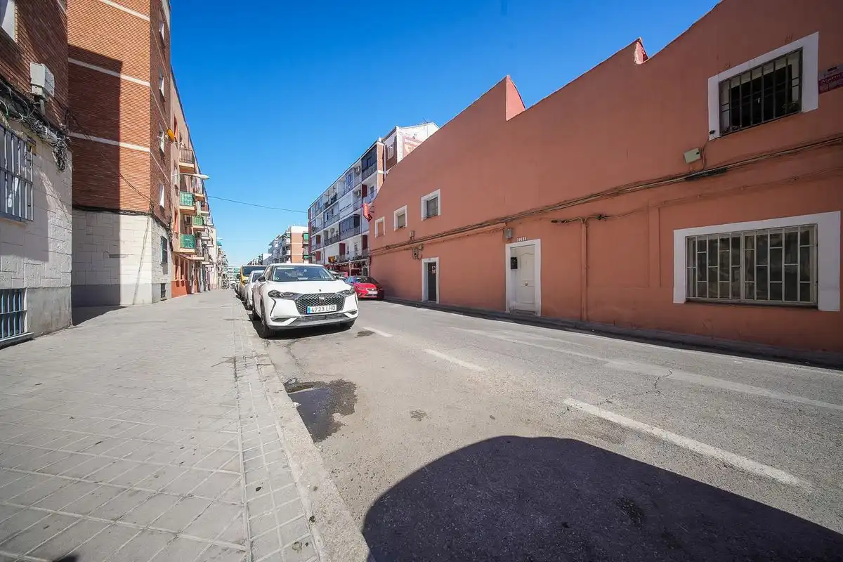 Vista exterior de Pis en venda en Madrid amb Aire condicionat, Calefacció i Moblat