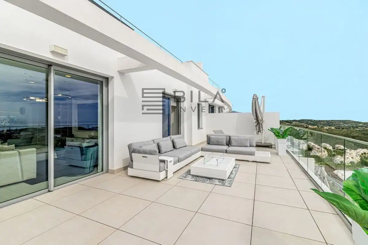 Penthouse with pool for sale in Urb. One Residences, imagen 3