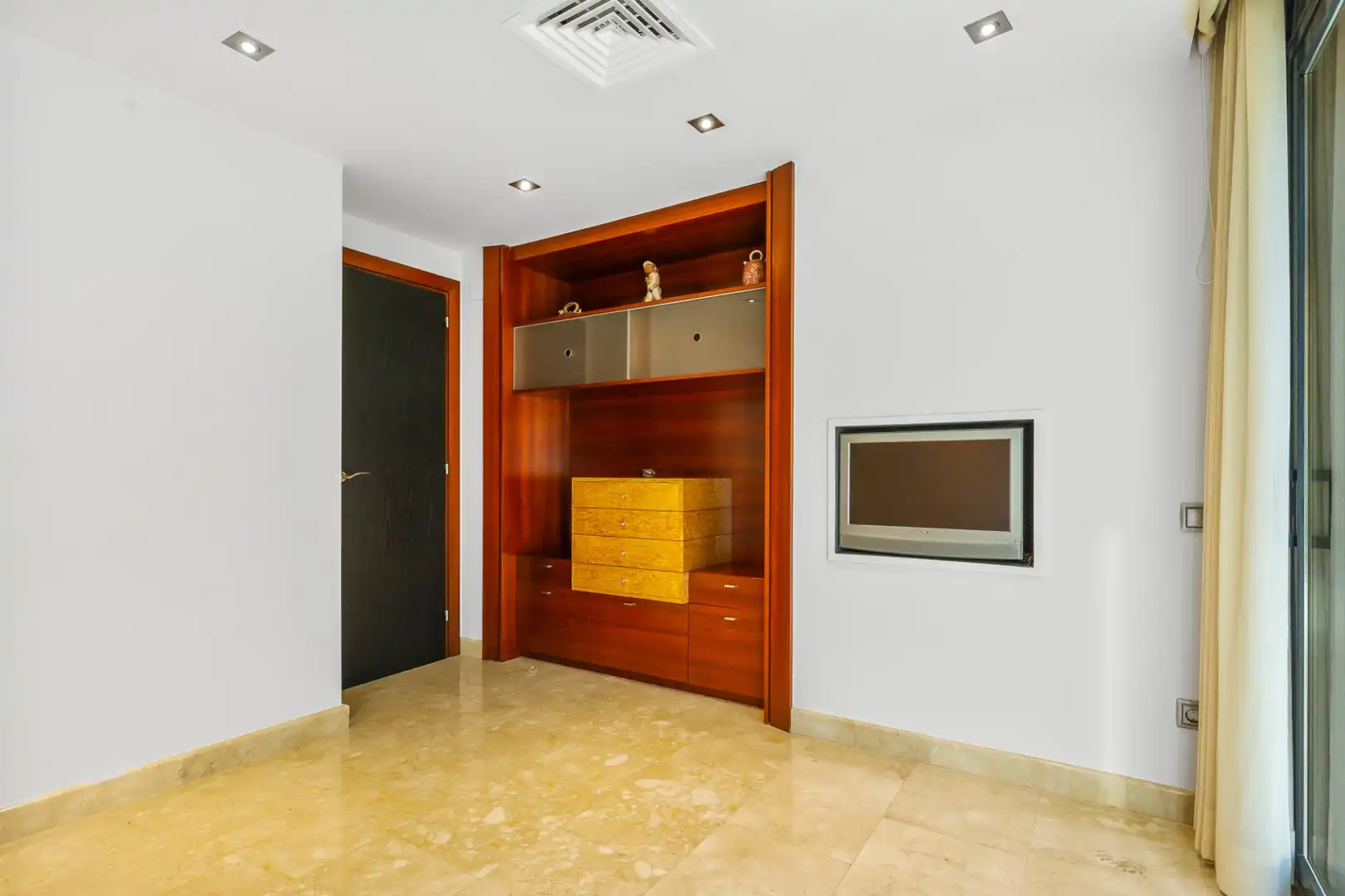 Casa o xalet en venda en Esplugues de Llobregat amb Aire condicionat, Calefacció i Terrassa