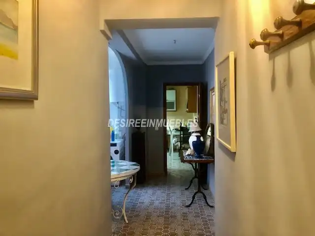 Flat for sale in Valencia  with Air Conditioner