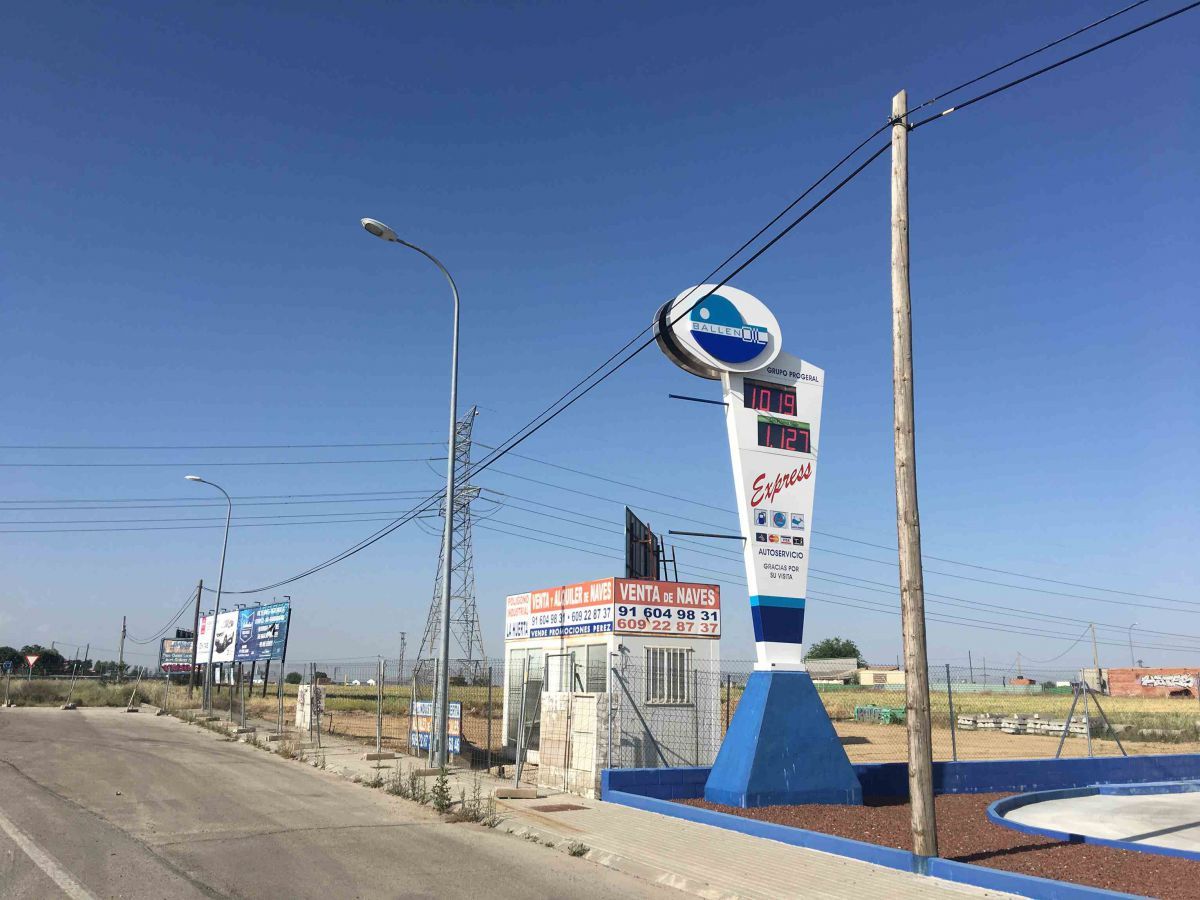 Exterior view of Industrial land to rent in Griñón