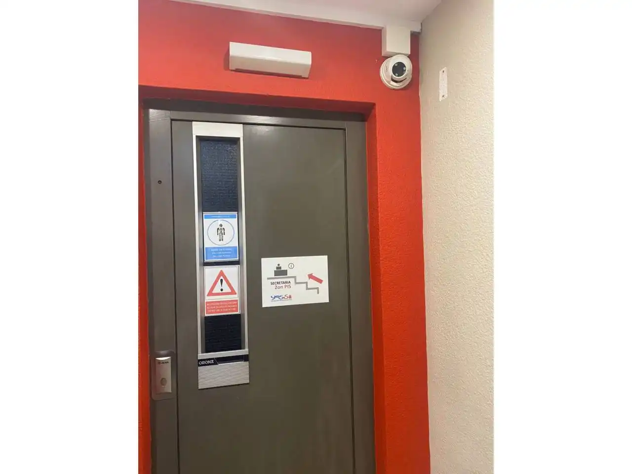 Gewerbefläche zur Miete in Avenida Sant Iscle, imagen 16