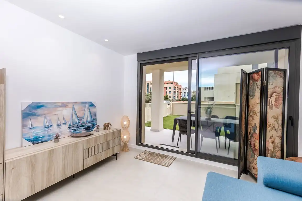 Terraza de Apartamento de alquiler en Dénia con Aire acondicionado, Jardín privado y Terraza