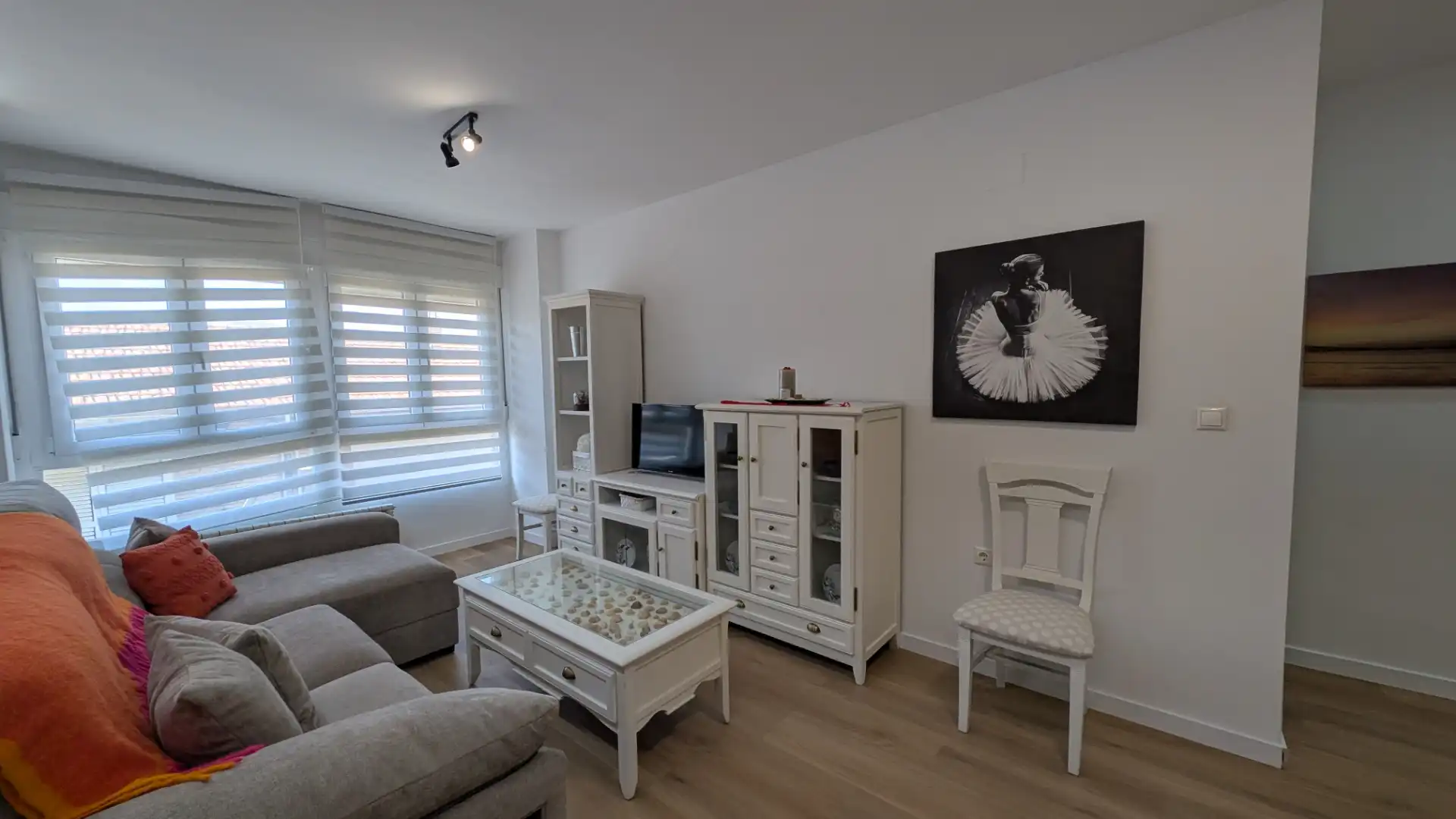 Sala de estar de Piso de alquiler en Armilla con Aire acondicionado, Calefacción y Amueblado