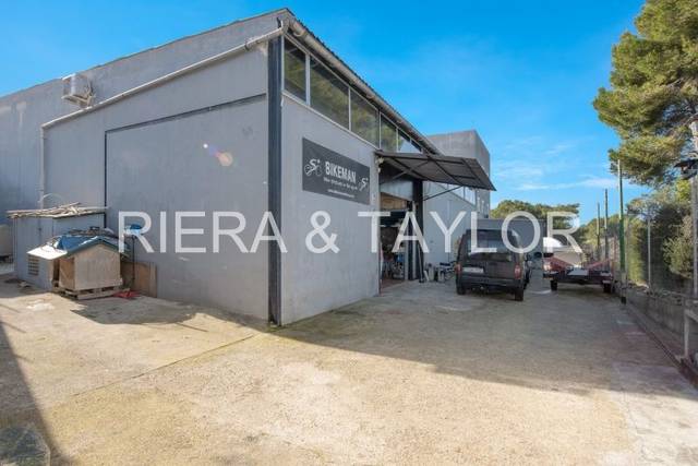 Local comercial en Venta en Ciutat d'Alcúdia