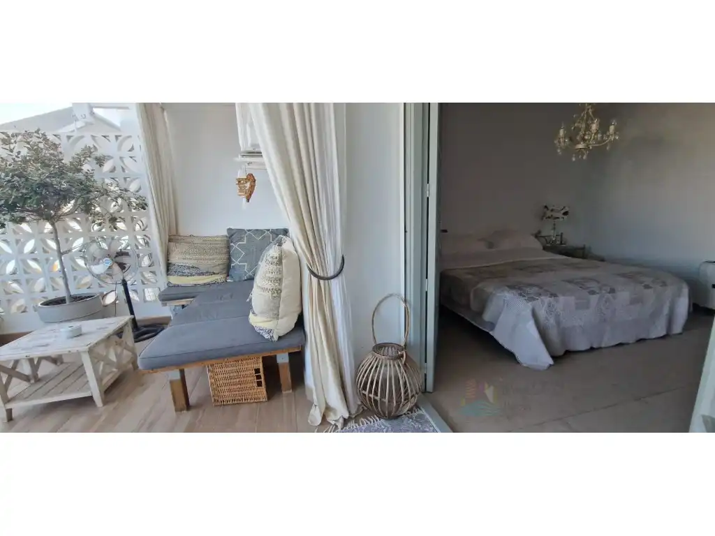 Dormitori de Apartament de lloguer en Santa Eulària des Riu amb Terrassa i Moblat